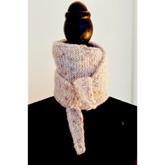 Hand Knit Sophie Scarf in Rose Pink Flecked Wool/Acrylic (soft) O/S - Picture 1 of 11